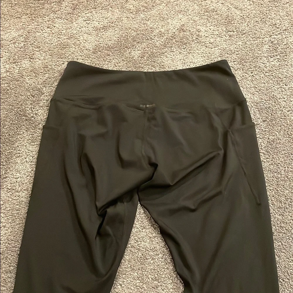 Love & Sports woman’s size large (12-14) Black High-Waisted Leggings - Picture 4 of 6